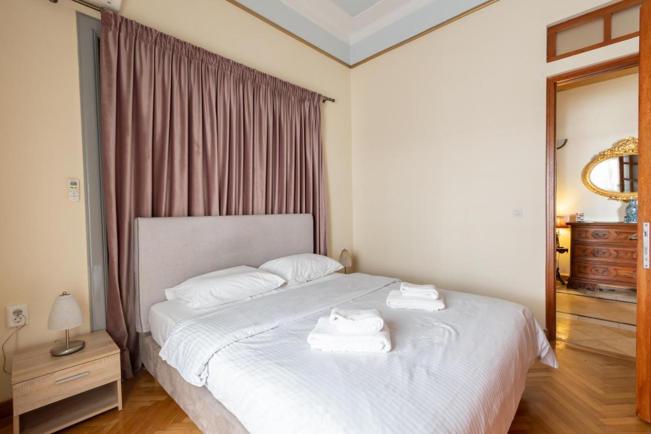 Ideal 4 Bdr Apartment In Plaka For 10! Атина Екстериор снимка