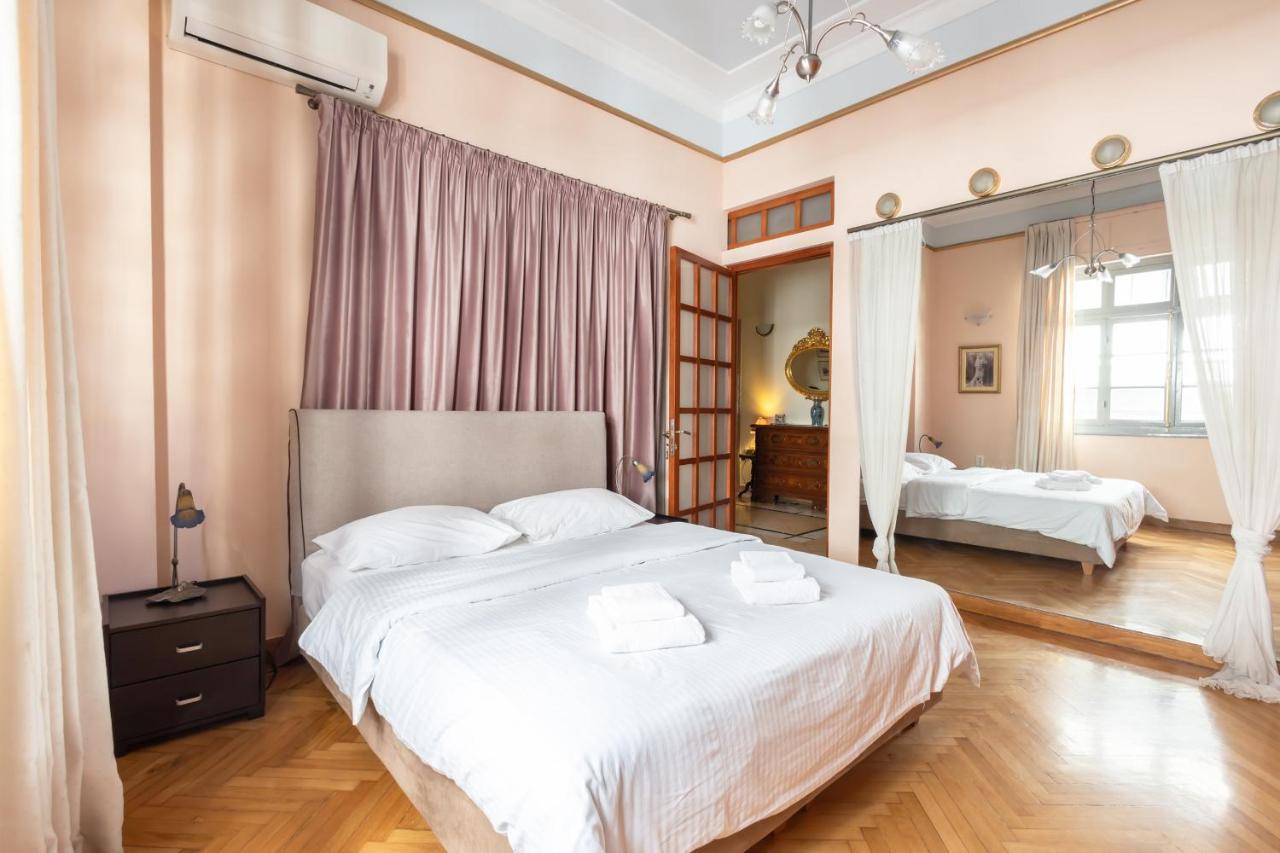 Ideal 4 Bdr Apartment In Plaka For 10! Атина Екстериор снимка